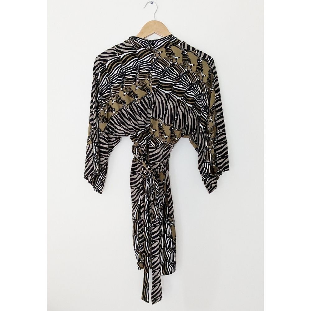 Banana Republic x Issa London Zebra Print Jersey Kimono Wrap Dress - Picture 7 of 8
